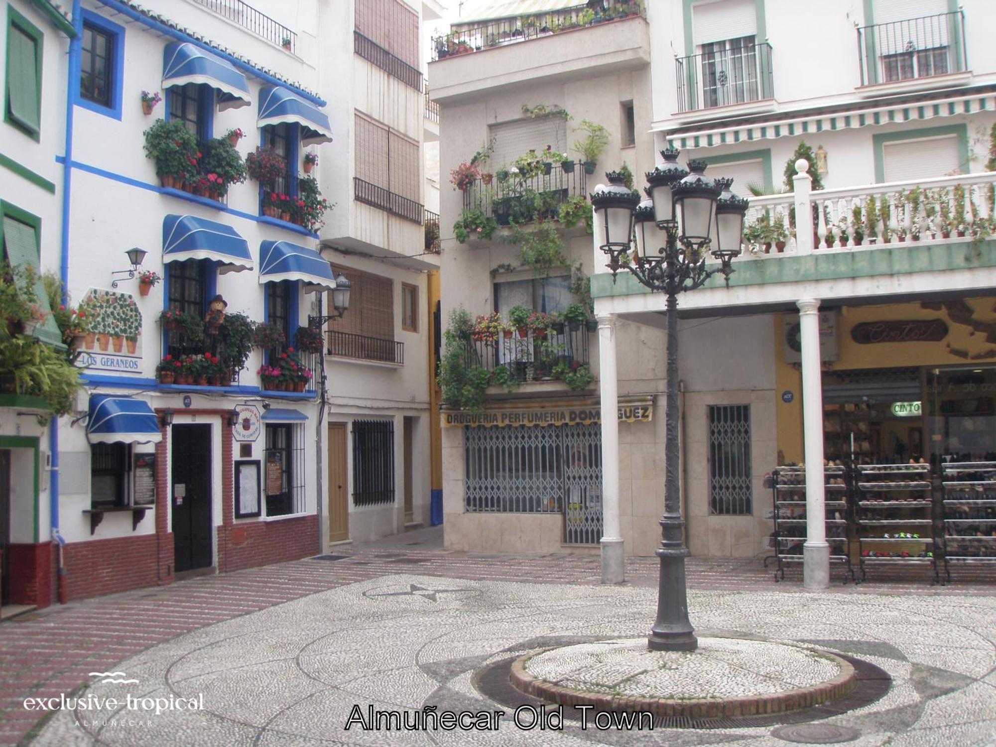 Los Cipreses - Casa Ola Almuñécar Extérieur photo
